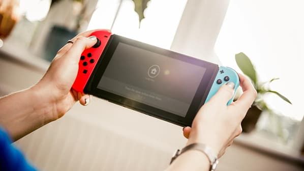Why You Should Choose the Nintendo Switch Instead of Mobiles for Gaming
