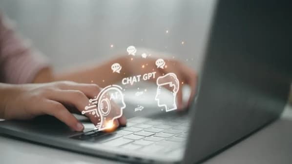 What to Know Before Letting ChatGPT Write Your Cover Letter